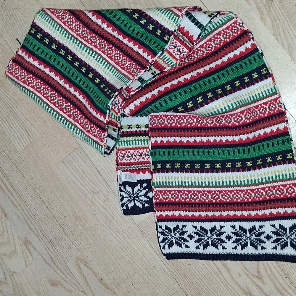 Aerie Knit Fair Isle Scarf - Picture 3 of 3